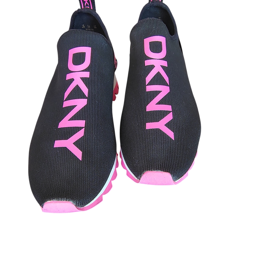 DKNY ABBI Women's Black and Pink Slip-On Sneakers